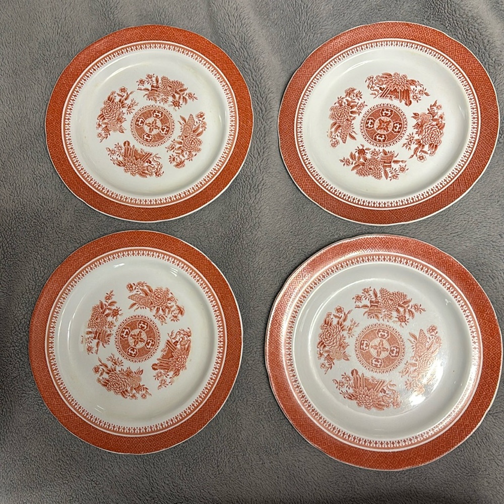 4 Beautiful Vintage Spode, Fitzhugh Red China 8" Salad Plates- no bundling